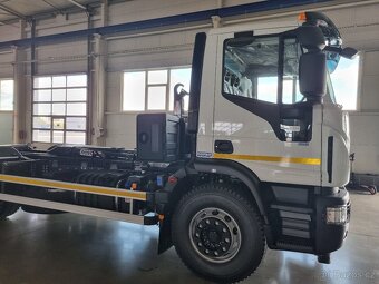 NOVÉ IVECO 180E28 EUROCARGO NOSIČ KONTEJNERU 10T - 3