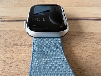 Apple Watch Series 9 GPS + Cellular 45mm - 3