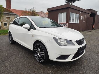 Seat Ibiza Sport 1.4,16V,63kw.R.V.2/2014.STK Nová - 3