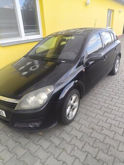 Opel Astra H 1.7 CDTI 2004 - 3