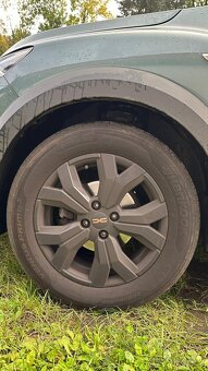 Dacia Jogger 1.0 TCe LPG – 5 míst, nejvyšší výbava Extreme+ - 3