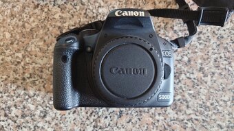 Canon EOS 500D tělo + battery grip BG-E5 - 3