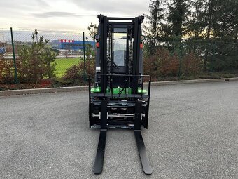 Čelní vysokozdvižný vozík EP EFL 302; 80V/410Ah |PS5904| - 3