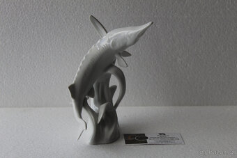 Jeseter Royal Dux - 3