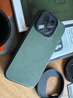 MOMENT CASE FOR IPHONE 15 PRO - 3