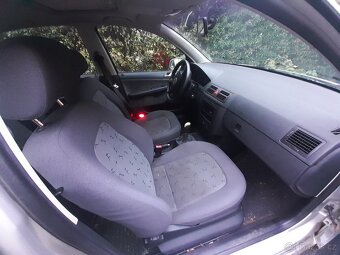 Prodám Škoda Fabia kombi 1.4 MPI - 3