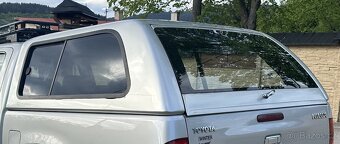 TOYOTA HILUX - HARDTOP - 3