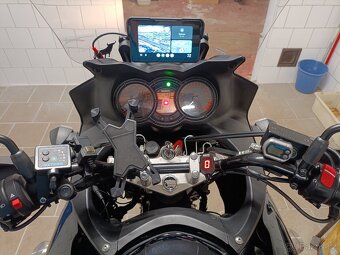 Suzuki v strom 650 Dl - 3