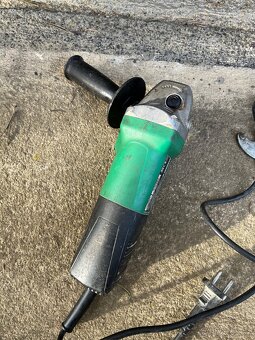 Úhlová bruska Hitachi - 3