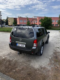 Nissan Pathfinder R51 2.5 dCi 4x4 AUTOMAT, 7 míst - 3