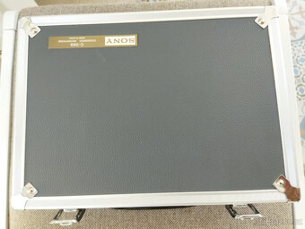 Sony C38B - 3