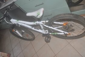 JÍZDNÍ KOLO SUPERIOR 24 palců - pro dítě 130-155 cm - 3