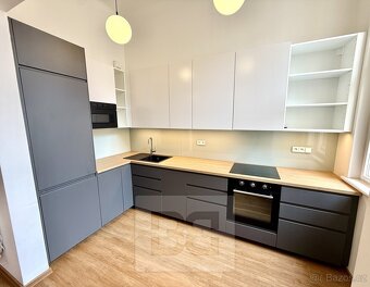Zrekonstruovaný byt 3+kk v Praze 1 – Staré Město, ul. Pařížs - 3
