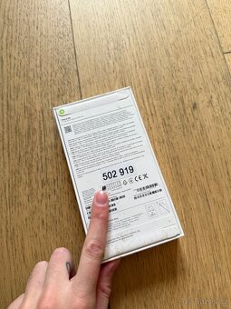 Apple iPhone 16e 512GB černý - 3
