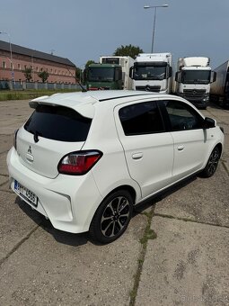 Mitsubishi - 3