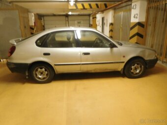 Toyota Corolla Liftback 5.dveřový, 63 kW, benzín - 3
