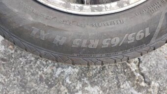 Kompletní kolo 7Jx15 H2, Ford Galaxy, letní - 3