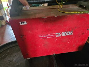 Malá svářečka Čebora - 3