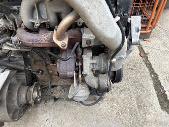 Kompletní motor 1.9 TDI 96KW ASZ - 3