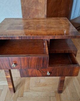 Odkládací stůl - 3