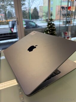 MacBook Air 2024 - M3 - 256GB - 6M ZÁRUKA - 97% BAT - 3