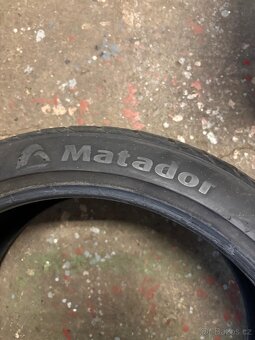 Gumy Matador Hectorra 3 225/40 R18 - 3