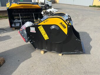 Drtící lžíce MB CRUSHER - 3