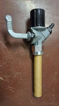 Palivový  kohout  na Simsona - 3