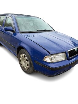 Škoda Octavia 1 díly - 3