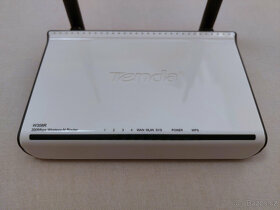 Tenda W308R WiFi AP router - 3