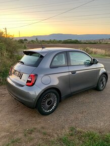Fiat 500e Icon full - 3