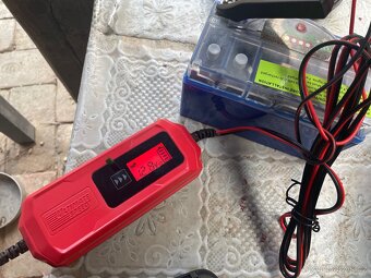 Nabíječka Ultimate Speed ULGD 5.0 D2 - 3
