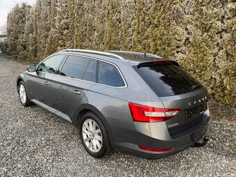 Škoda Superb 2.0 TDI 110 kW DSG STYLE - 3
