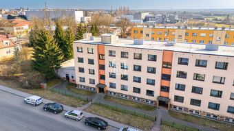 Prodej bytu 3+kk po celkové rekonstrukci, 74m2, Hořice - 3