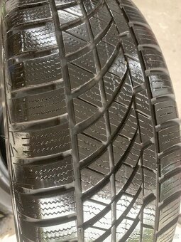 Zimni pneu 2x Hankook 215/60 R17, 8mm - 3