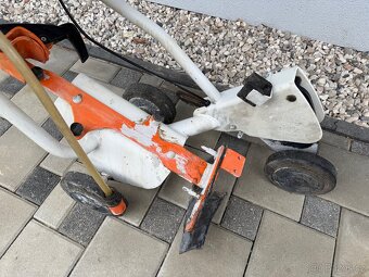 Prodam benzinovou flexu stihl ts800 s vozíkem. - 3