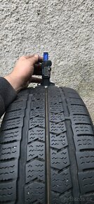 215/65/16C Nexen - zimní - pošlu poštou 955. - 3