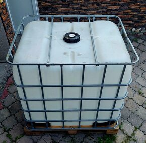 IBC barel na vodu, 1000 l, jako nový - 3