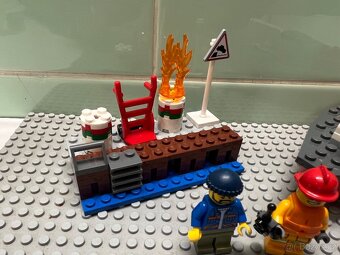 LEGO CITY - Požár v přístavu - 60213 - 3