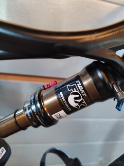 Celoodpružené kolo SPECIALIZED STUMPJUMPER FSR Elite " - 3