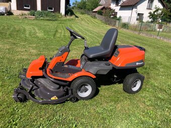 Zahradní traktor ,rider Husqvarna R 15 C - 3