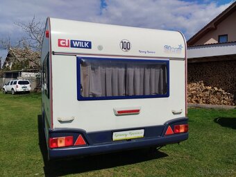 WILK Stern pro 4. Pevná postel. WC. Stan. 100 km/h - 3