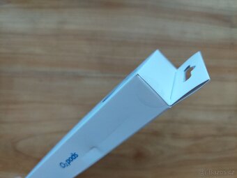 Nová bezdrátová sluchátka O2 pods + box + kabel, bílá barva - 3