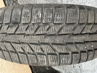 Kola Suzuki Swift 4x4 2021 - 3
