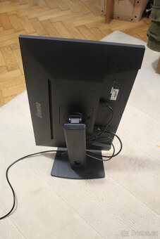 27" monitor iiyama pivot - 3