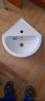 umyvadlo 2 x - 3
