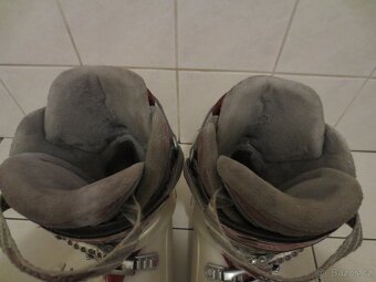 DÁMSKÉ LYŽÁKY HEAD DREAM THANG VEL. 40 - 3