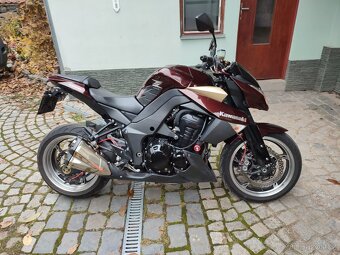 Kawasaki Z1000 - 3