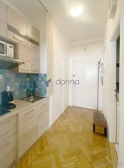 Pronájem 1+kk, 36m2, Praha 3 - Vinohrady, ul. Slezská, částe - 3