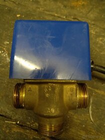 regulus zonový třícestný ventil  SF-25-E-M1, 230 V, M - 3